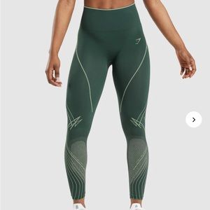 GYMSHARK — Green Apex seamless high rise leggings ✨new✨
